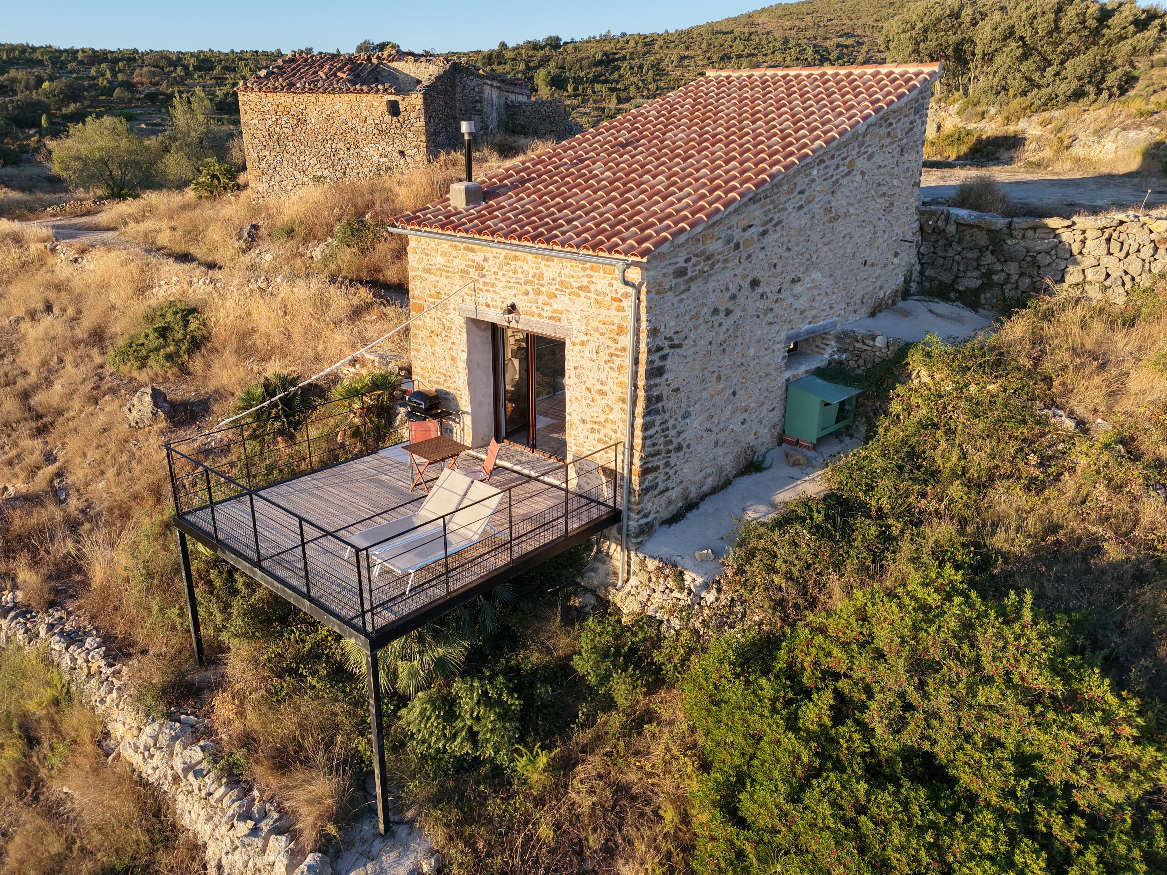 Summer house drone